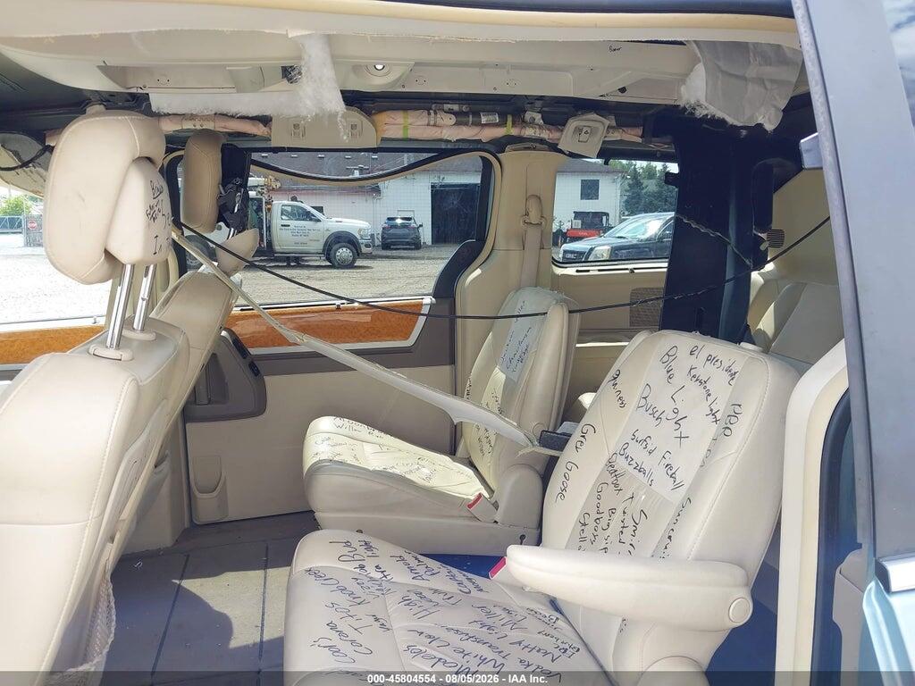 2A4RR7DX4AR322137 2010 CHRYSLER TOWN & COUNTRY photo no. 8