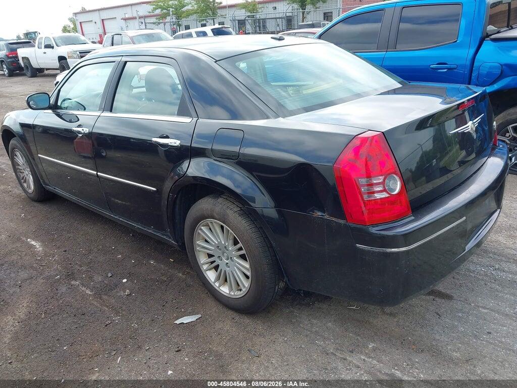 2C3CA5CV8AH328038 2010 CHRYSLER 300 photo no. 3