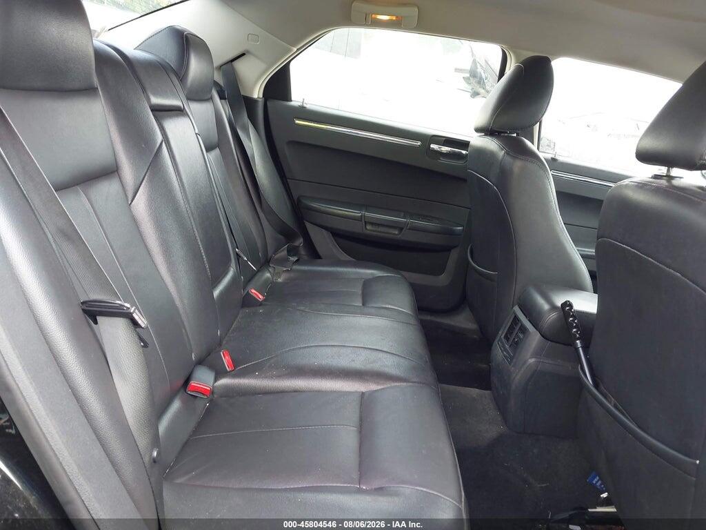 2C3CA5CV8AH328038 2010 CHRYSLER 300 photo no. 8