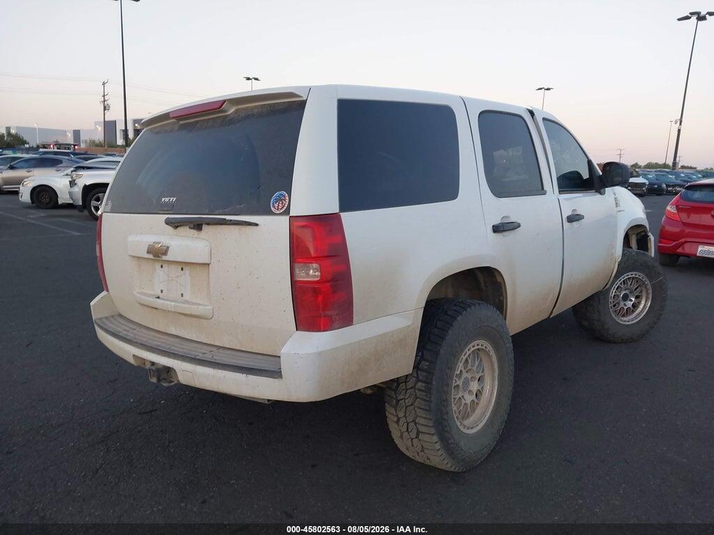 1GNUKAE08AR274772 2010 CHEVROLET TAHOE photo no. 4