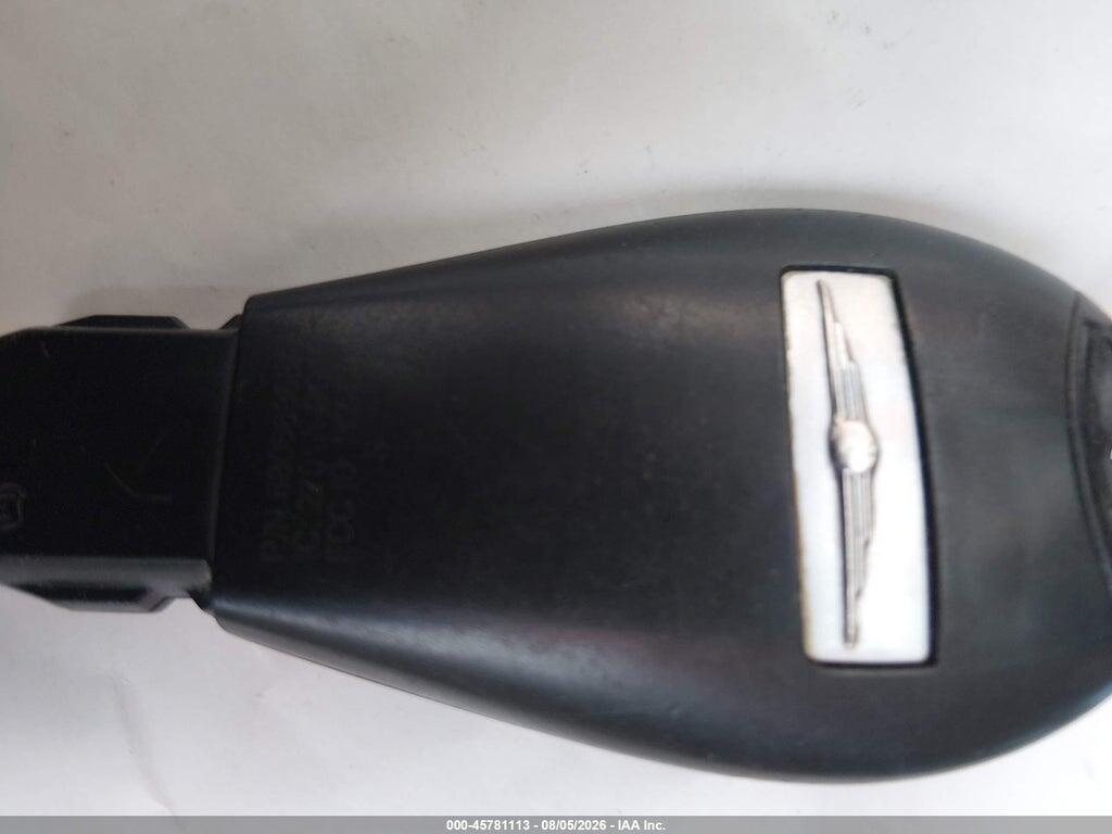 2A4RR2D15AR330200 2010 CHRYSLER TOWN & COUNTRY photo no. 11