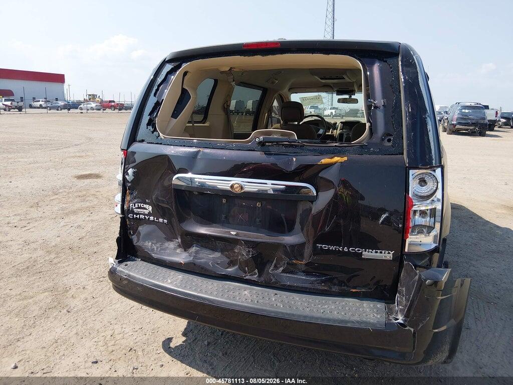 2A4RR2D15AR330200 2010 CHRYSLER TOWN & COUNTRY photo no. 6