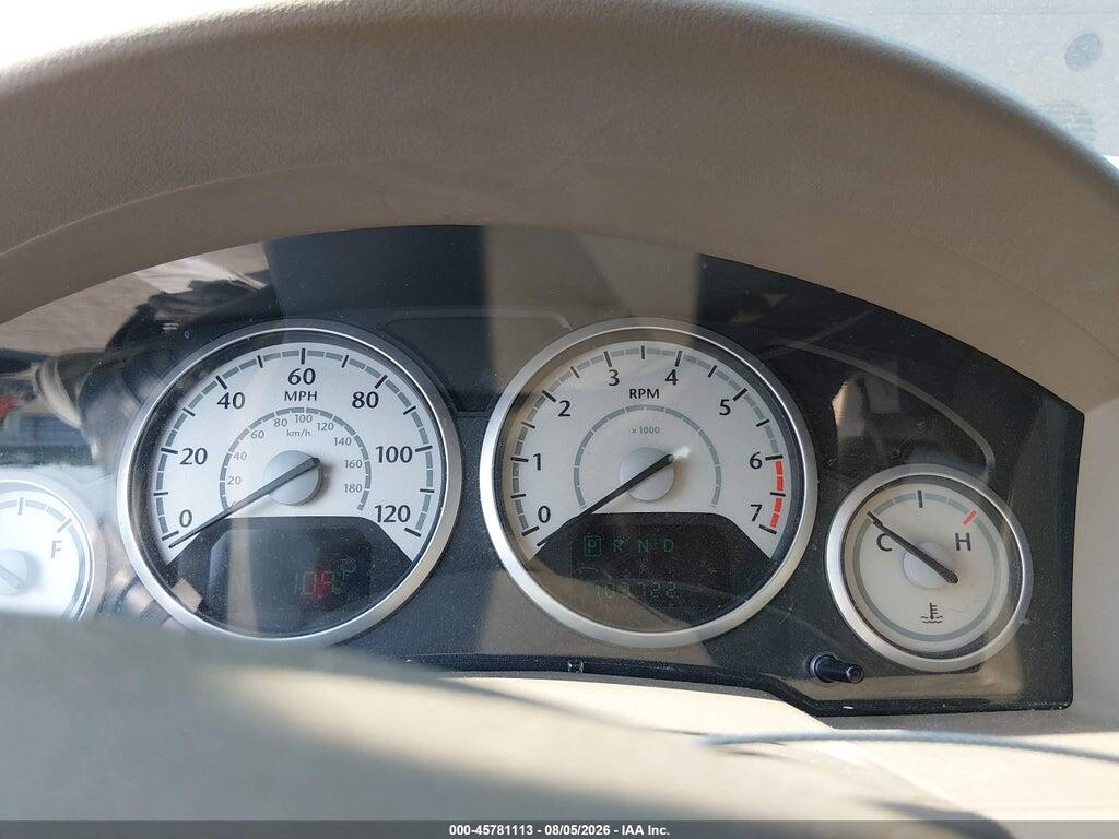 2A4RR2D15AR330200 2010 CHRYSLER TOWN & COUNTRY photo no. 7