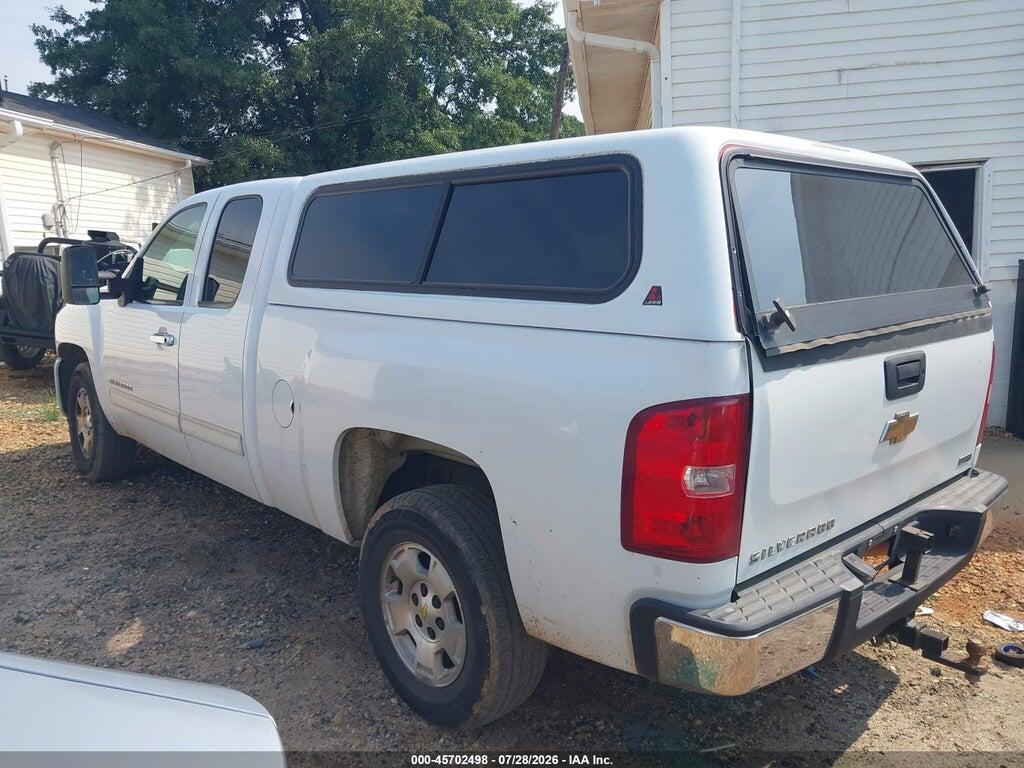 1GCRCSE09BZ195159 2011 CHEVROLET SILVERADO 1500 photo no. 3
