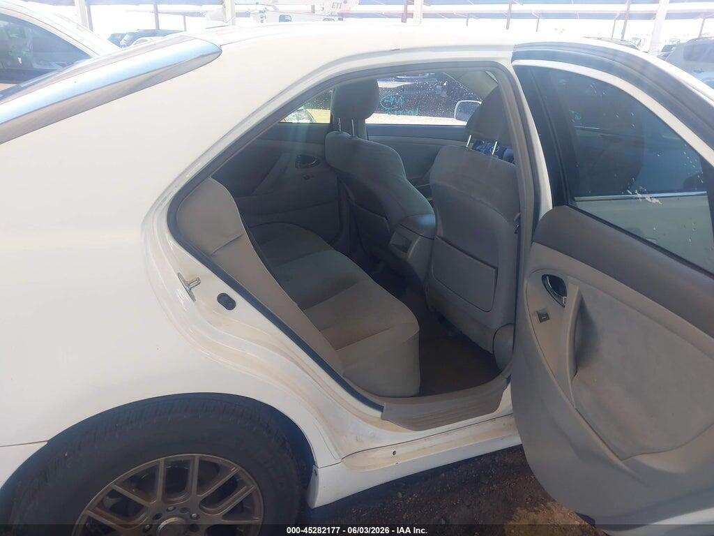 4T1BF3EK3BU649947 2011 TOYOTA CAMRY photo no. 8