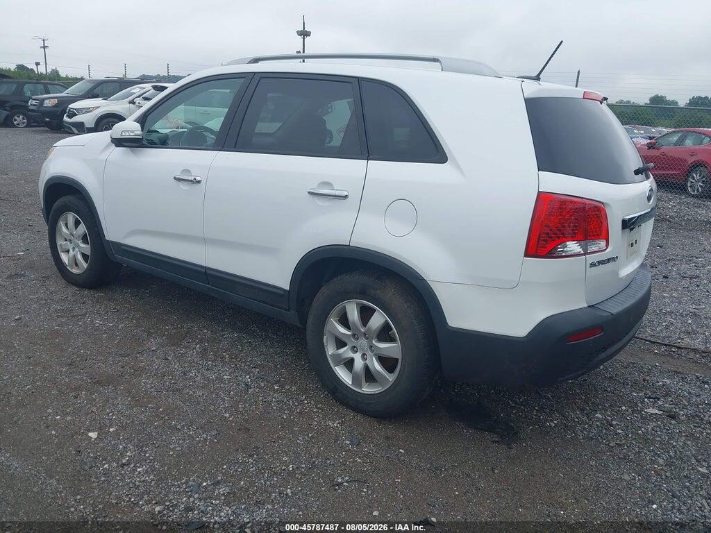 5XYKT4A19BG131763 2011 KIA SORENTO photo no. 3
