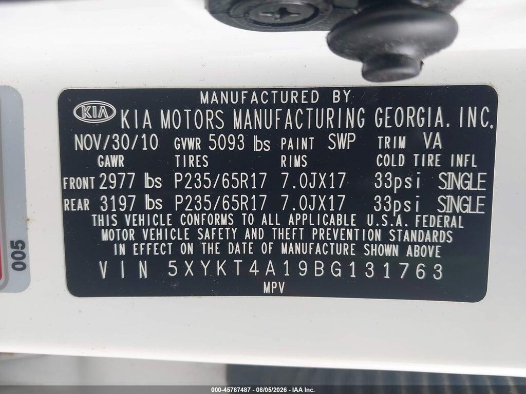 5XYKT4A19BG131763 2011 KIA SORENTO photo no. 9