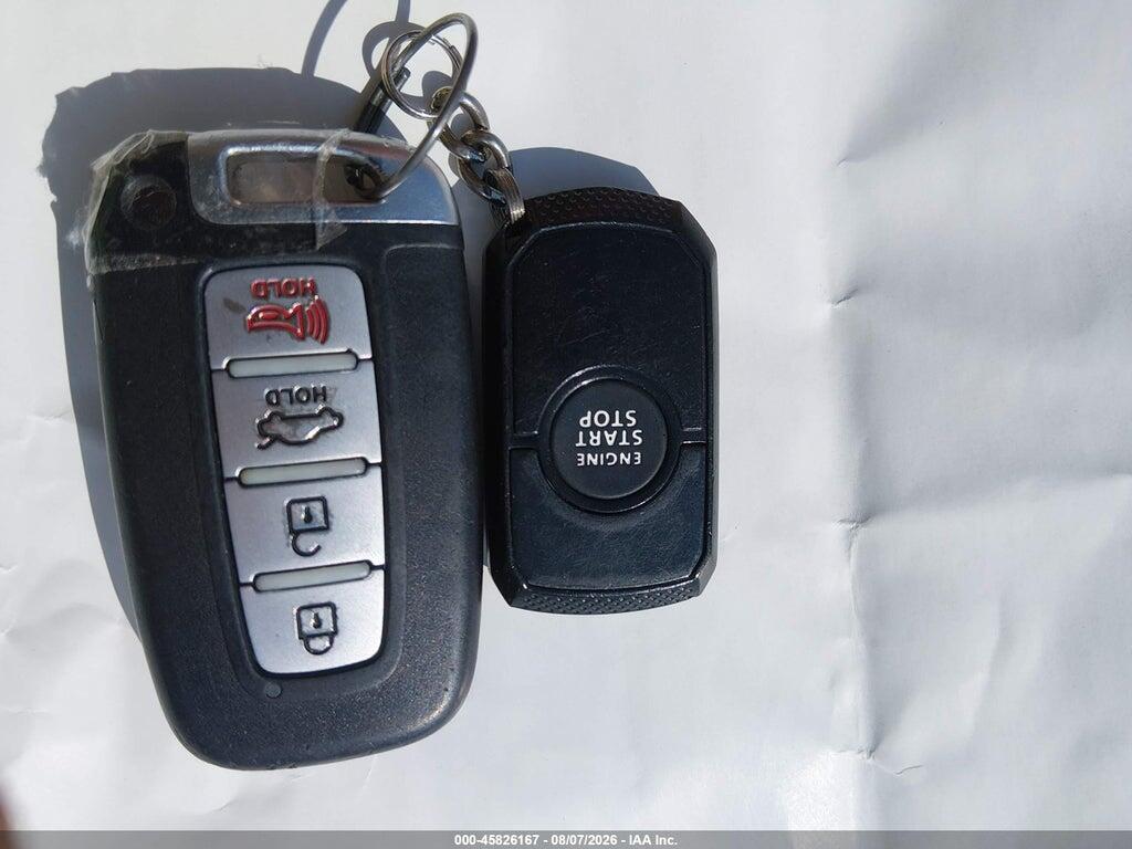 5NPEC4AC2BH076189 2011 HYUNDAI SONATA photo no. 11
