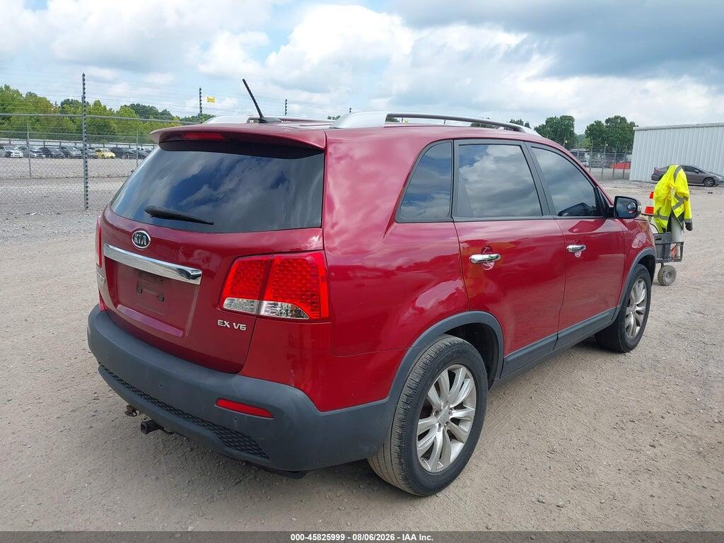 5XYKU4A29BG071621 2011 KIA SORENTO photo no. 4