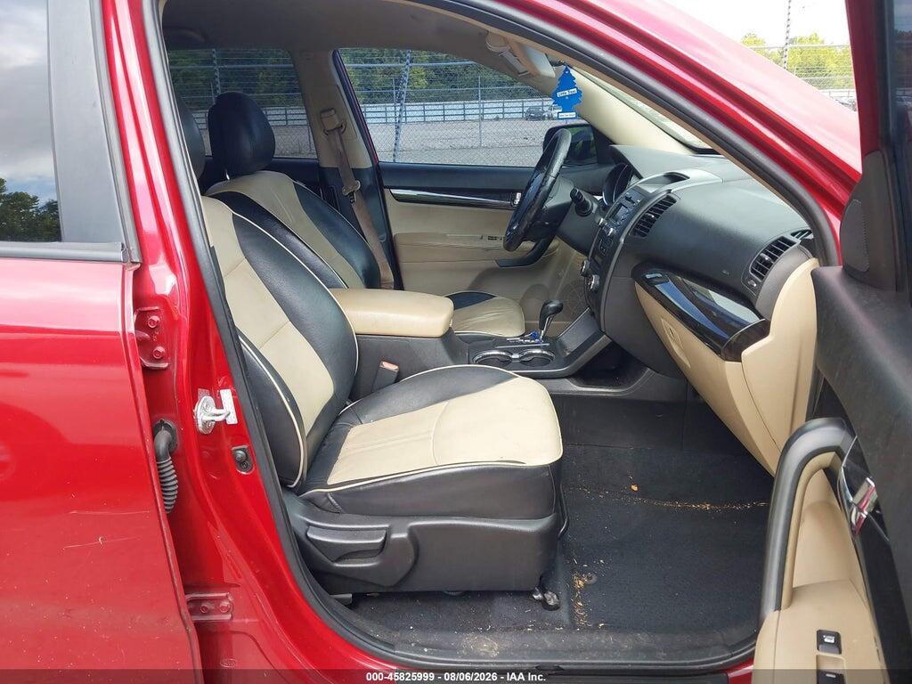 5XYKU4A29BG071621 2011 KIA SORENTO photo no. 5