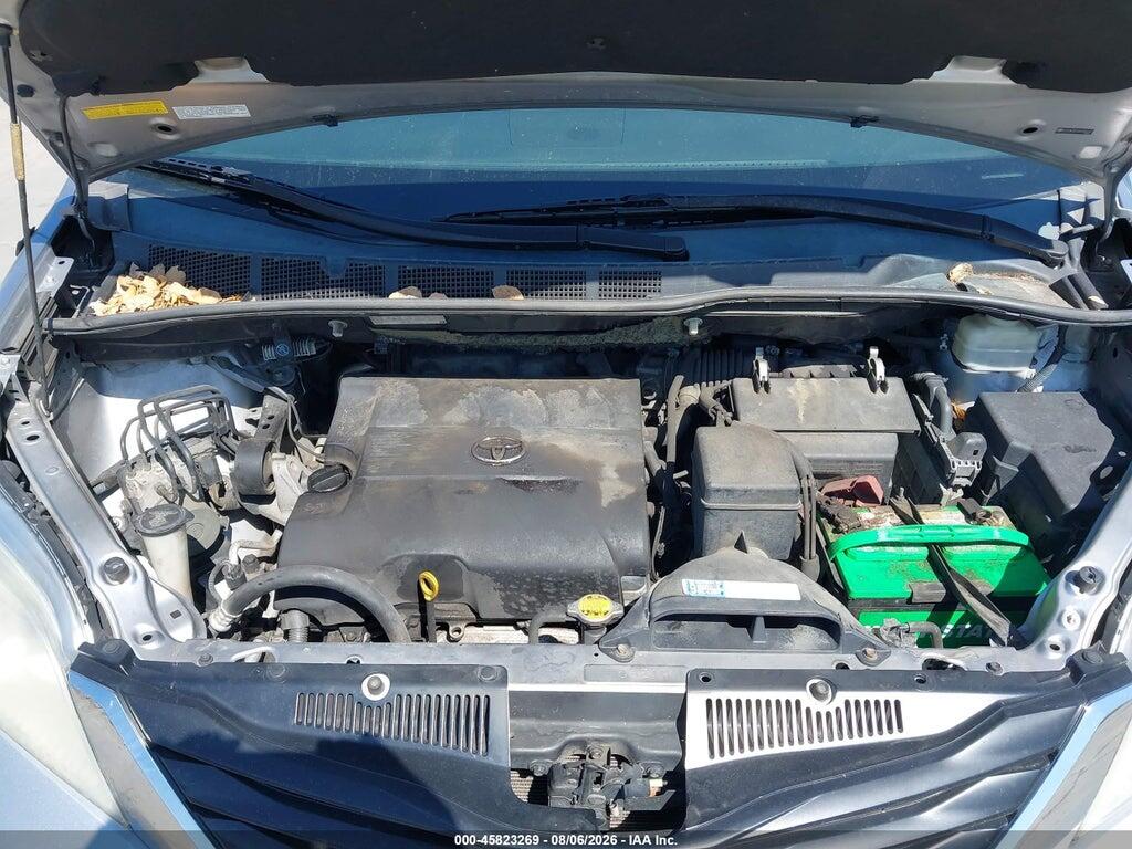 5TDJK3DC6BS004087 2011 TOYOTA SIENNA photo no. 10