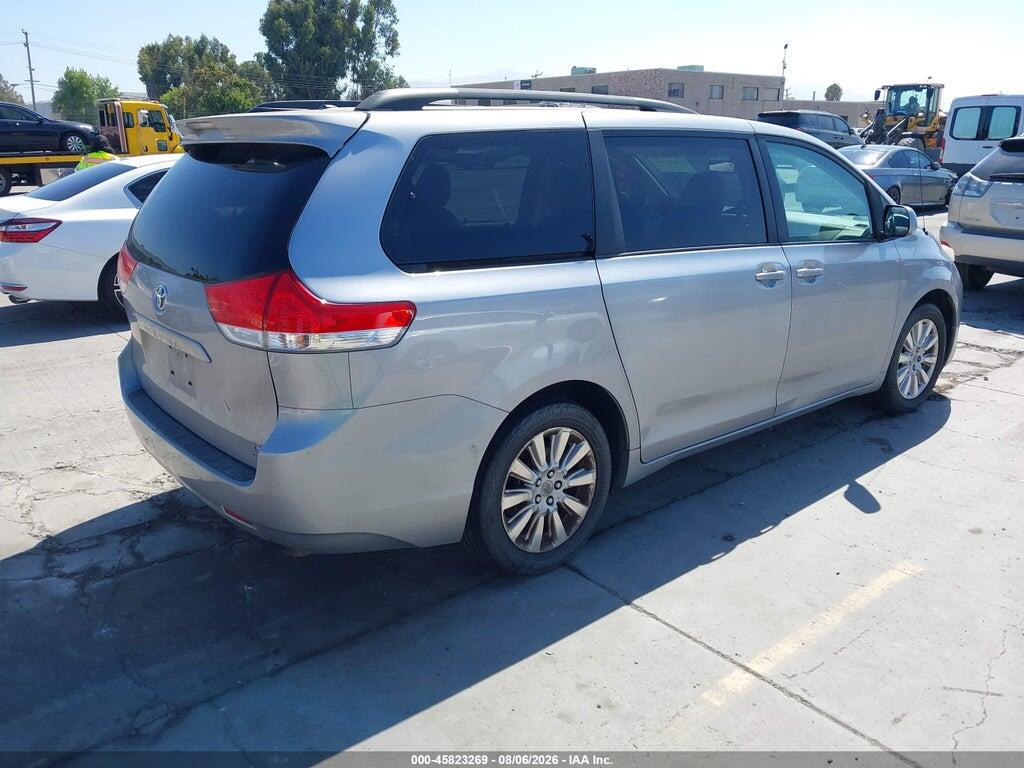 5TDJK3DC6BS004087 2011 TOYOTA SIENNA photo no. 4