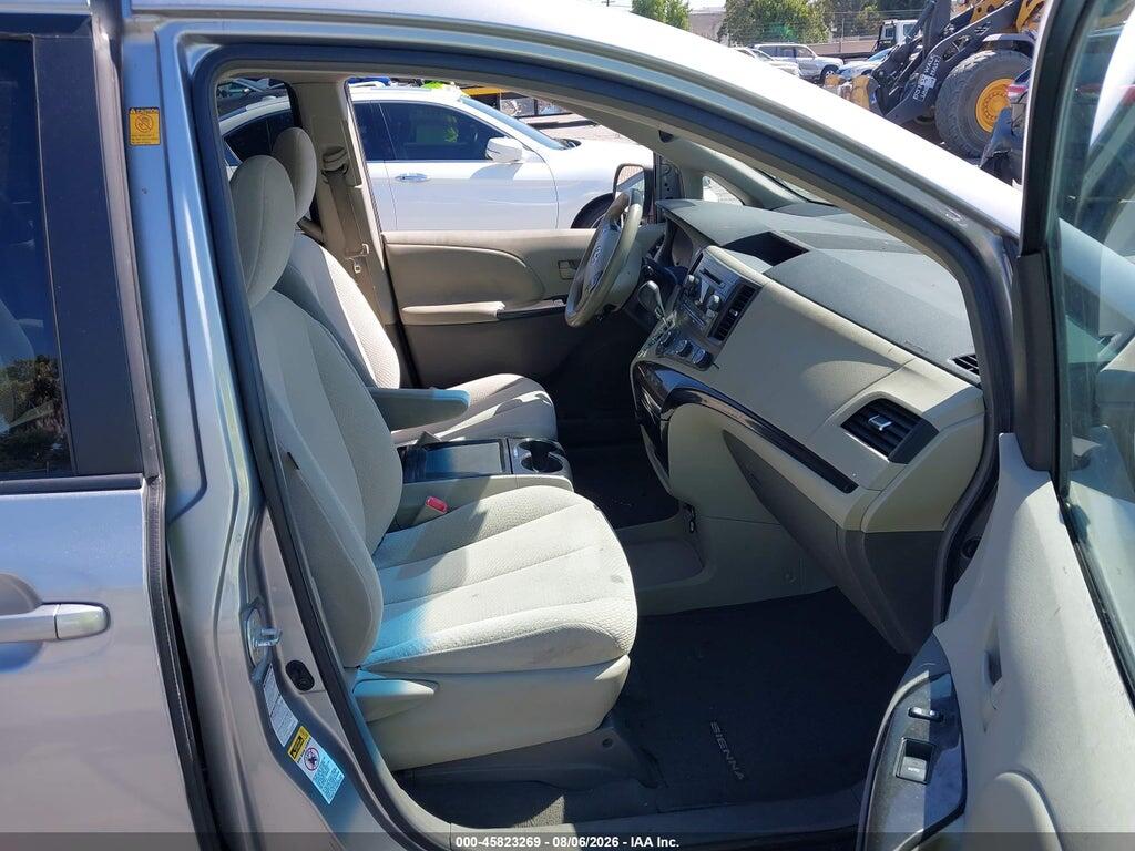 5TDJK3DC6BS004087 2011 TOYOTA SIENNA photo no. 5