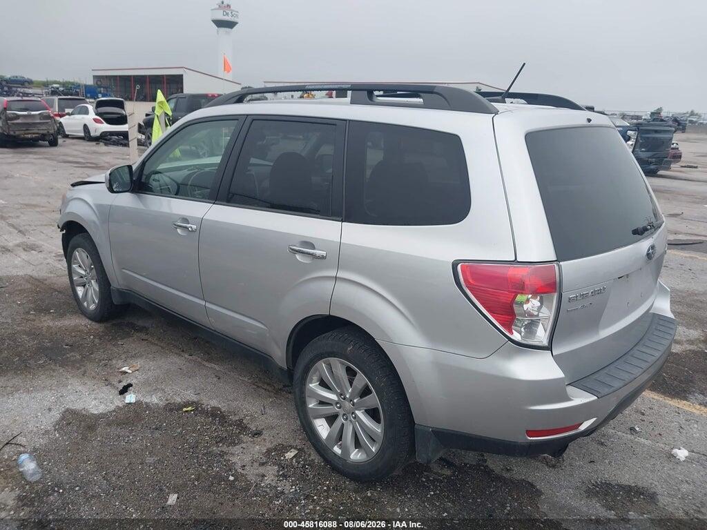 JF2SHAEC5BH709975 2011 SUBARU FORESTER photo no. 3
