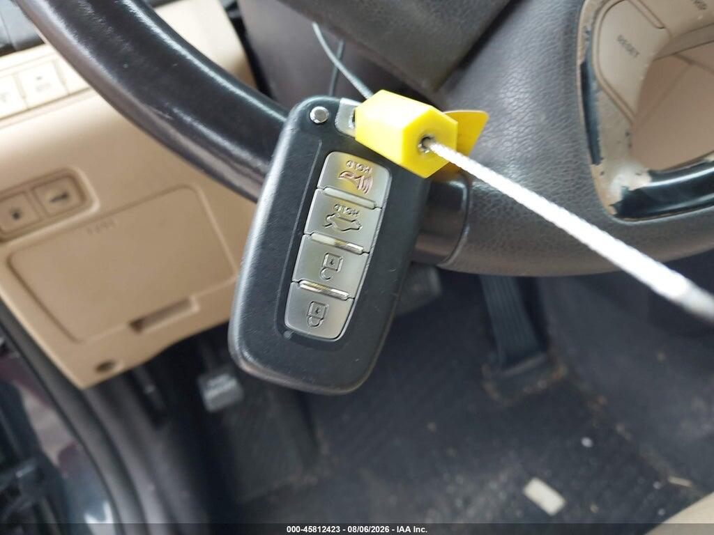 5NPEC4AC2BH261634 2011 HYUNDAI SONATA photo no. 11