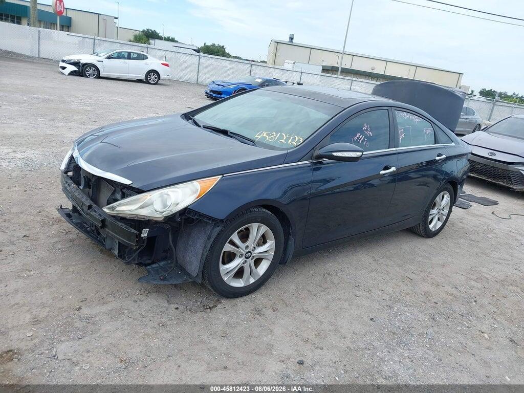 5NPEC4AC2BH261634 2011 HYUNDAI SONATA photo no. 2