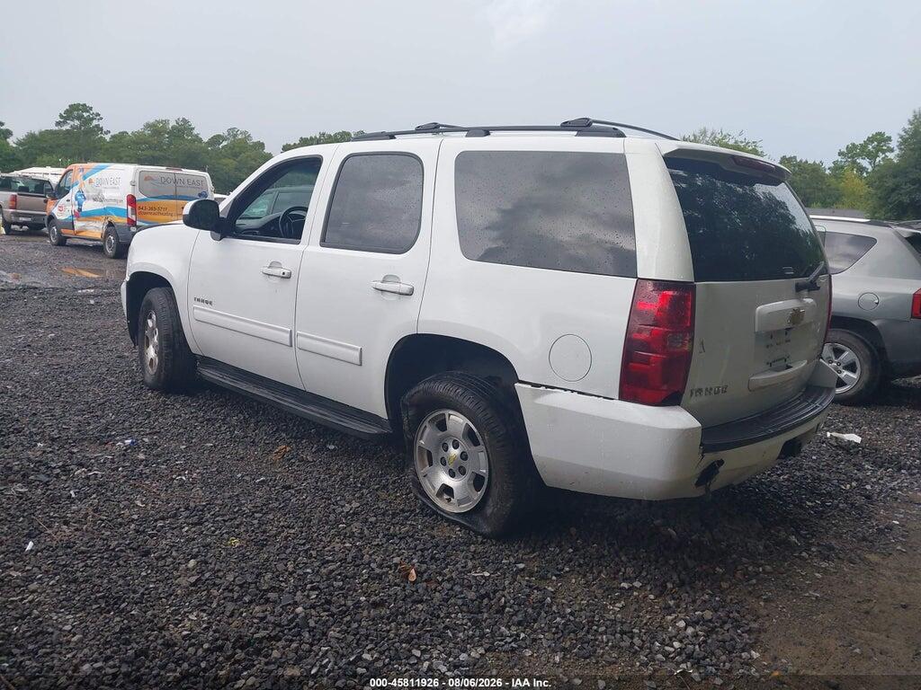 1GNSCAE03BR146719 2011 CHEVROLET TAHOE photo no. 3