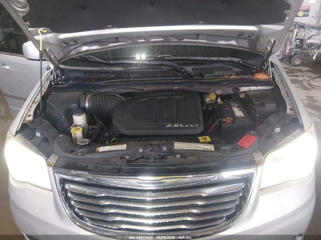 2A4RR5DG6BR701601 2011 CHRYSLER TOWN & COUNTRY photo no. 10
