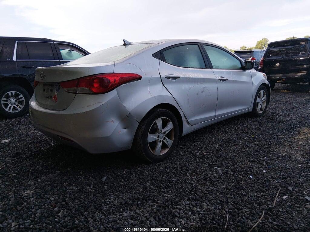 KMHDH4AE7BU136855 2011 HYUNDAI ELANTRA photo no. 4