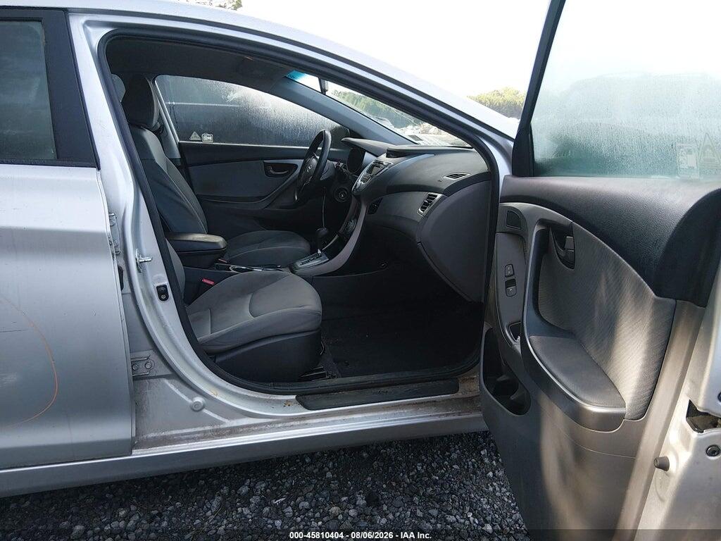 KMHDH4AE7BU136855 2011 HYUNDAI ELANTRA photo no. 5