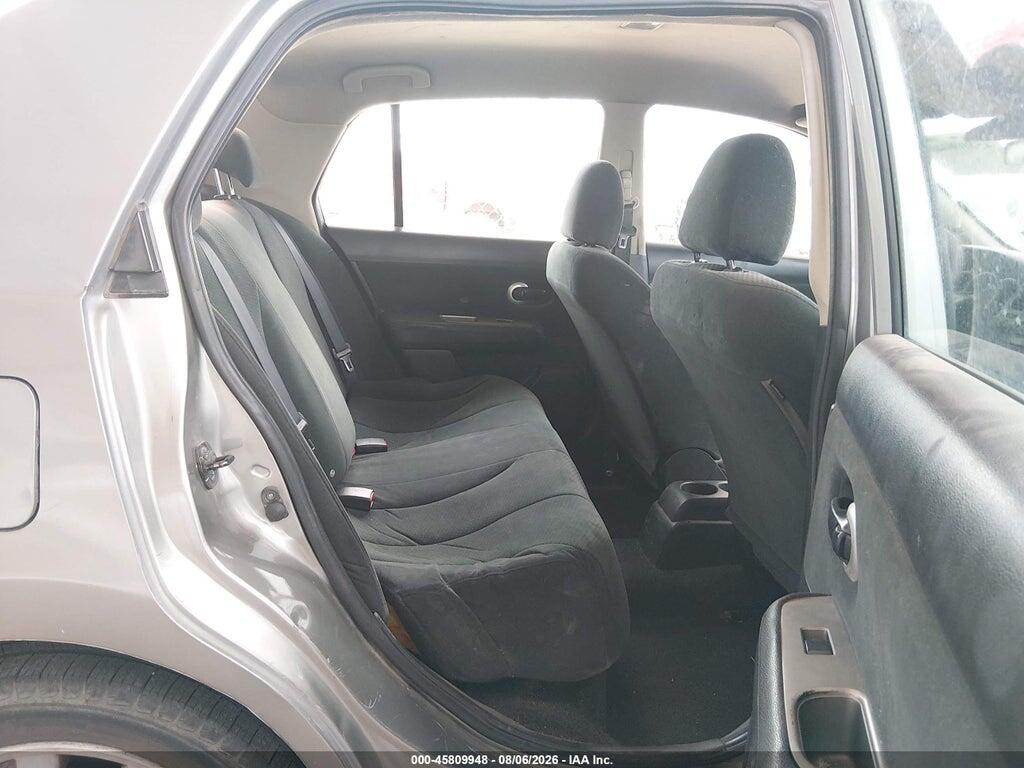 3N1BC1APXBL408564 2011 NISSAN VERSA photo no. 8
