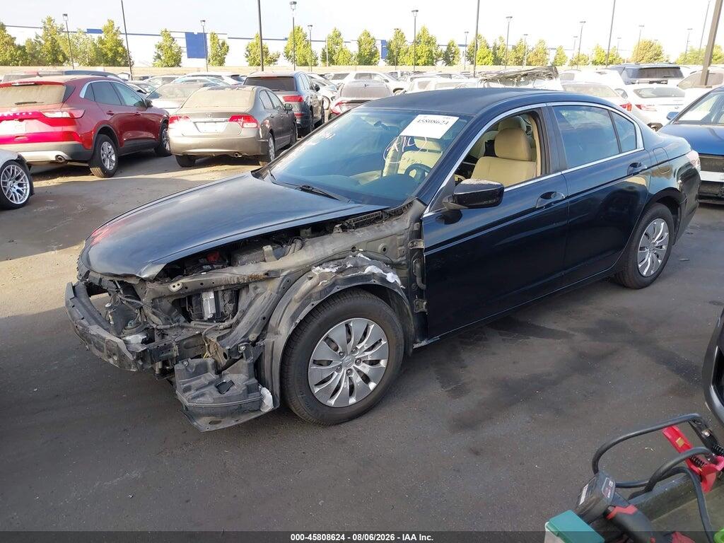 1HGCP2F30BA043239 2011 HONDA ACCORD photo no. 2