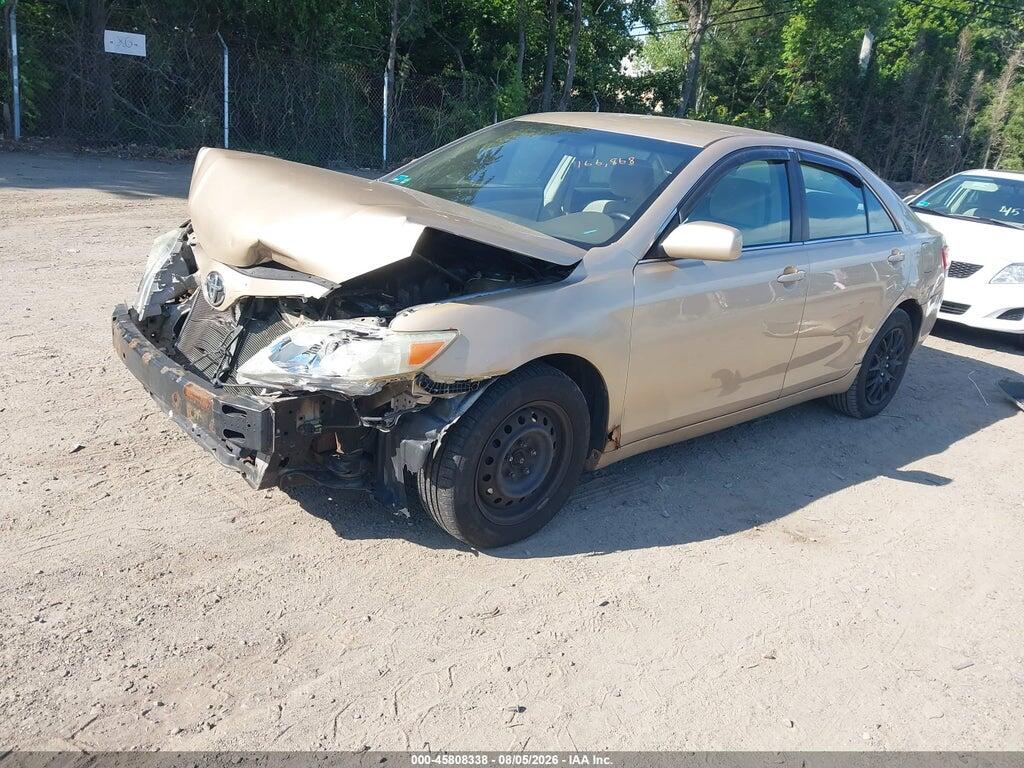 4T1BF3EK5BU140023 2011 TOYOTA CAMRY photo no. 2