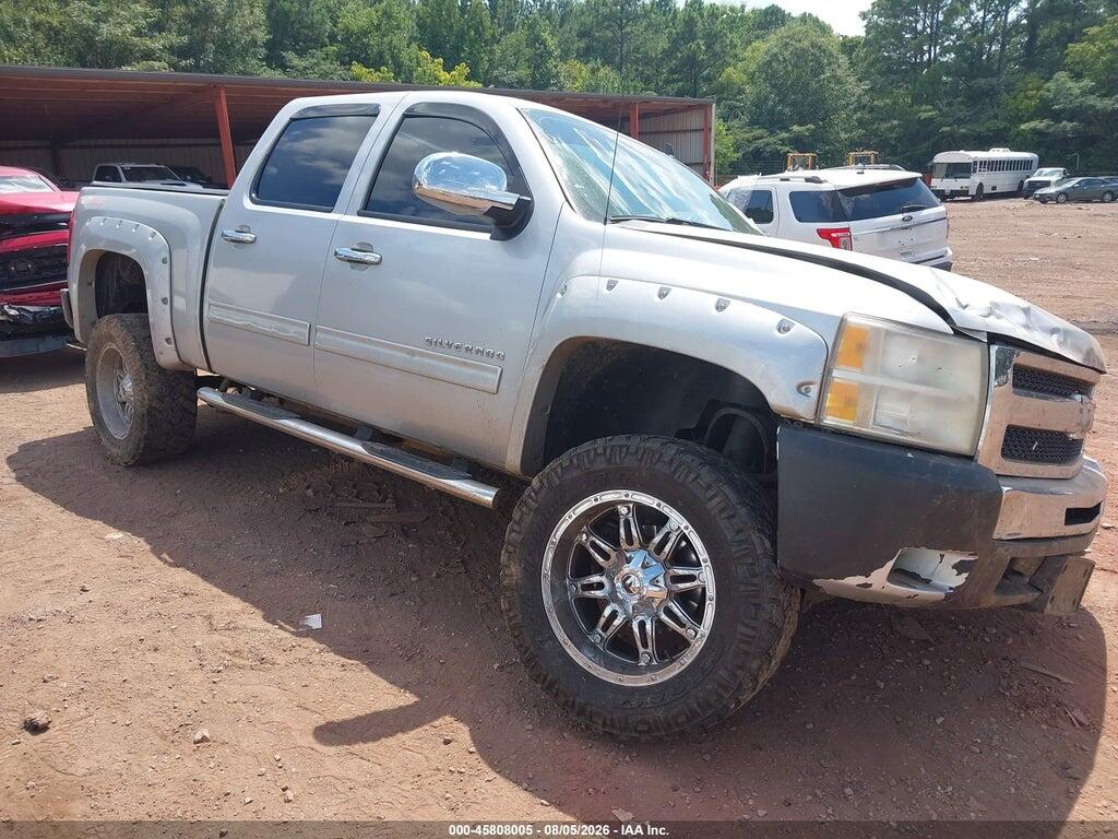 3GCPKSE37BG325119 2011 CHEVROLET SILVERADO 1500 photo no. 1