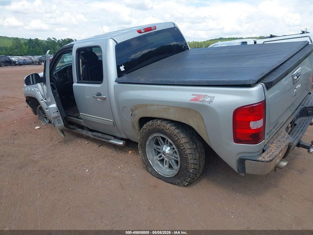 3GCPKSE37BG325119 2011 CHEVROLET SILVERADO 1500 photo no. 3