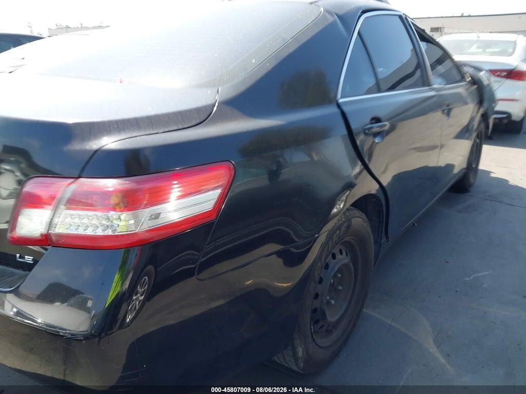 4T4BF3EK1BR161568 2011 TOYOTA CAMRY photo no. 4
