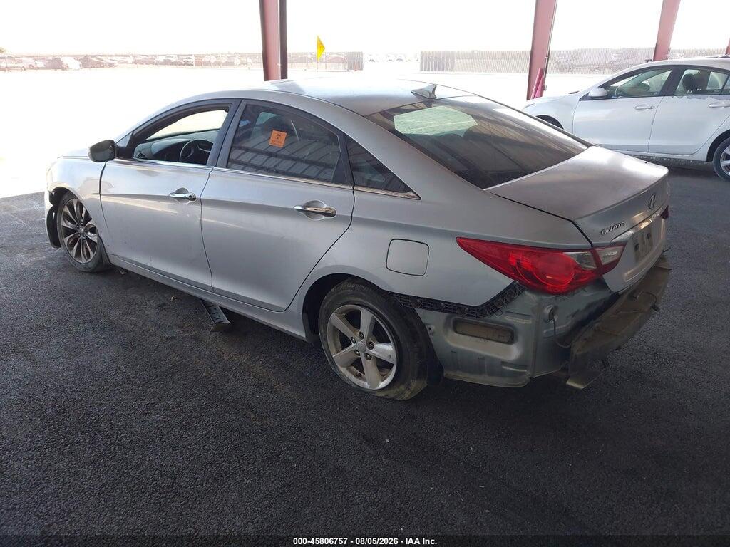 5NPEC4AC1BH156289 2011 HYUNDAI SONATA photo no. 3