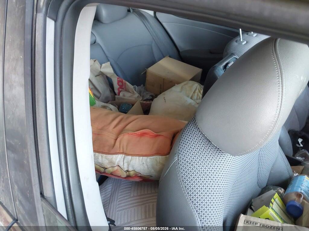 5NPEC4AC1BH156289 2011 HYUNDAI SONATA photo no. 8