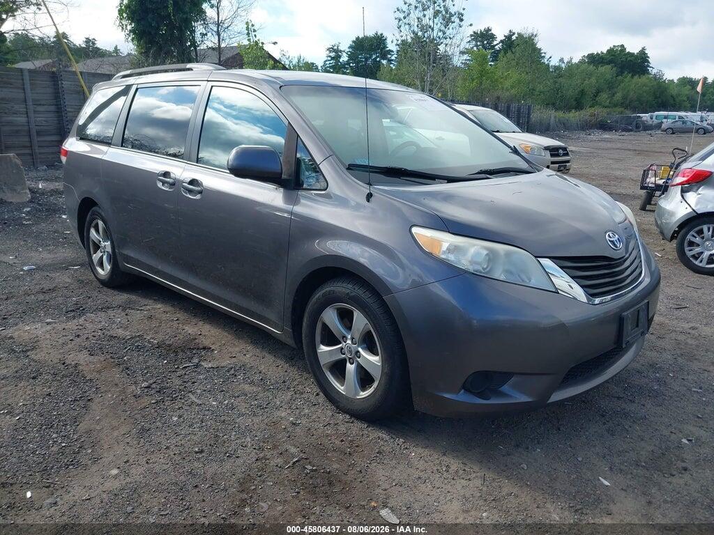 5TDKK3DC6BS014736 2011 TOYOTA SIENNA photo no. 1