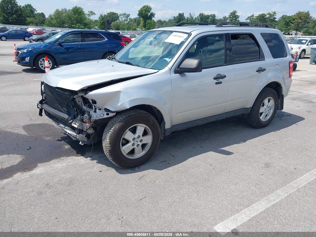 1FMCU9DG7BKC61111 2011 FORD ESCAPE photo no. 2