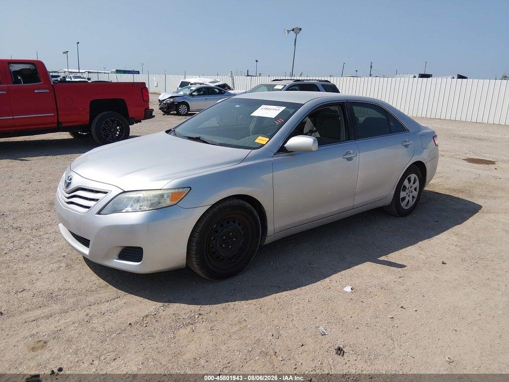 4T1BF3EK4BU149036 2011 TOYOTA CAMRY photo no. 2