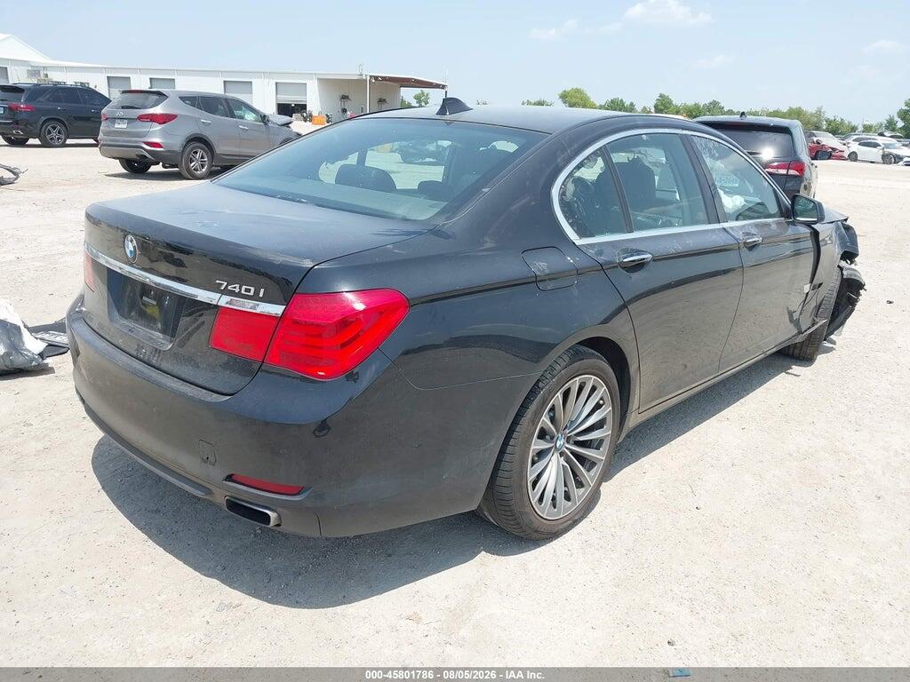 WBAKA4C55BC613167 2011 BMW 740I photo no. 4