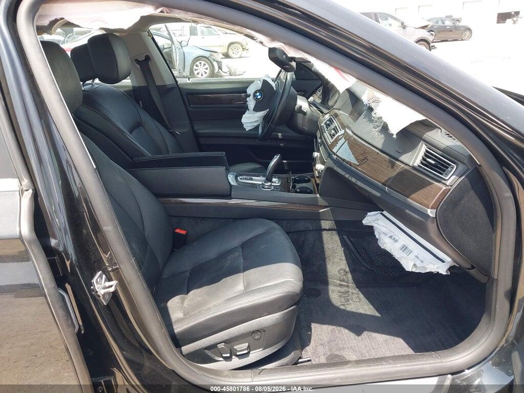 WBAKA4C55BC613167 2011 BMW 740I photo no. 5