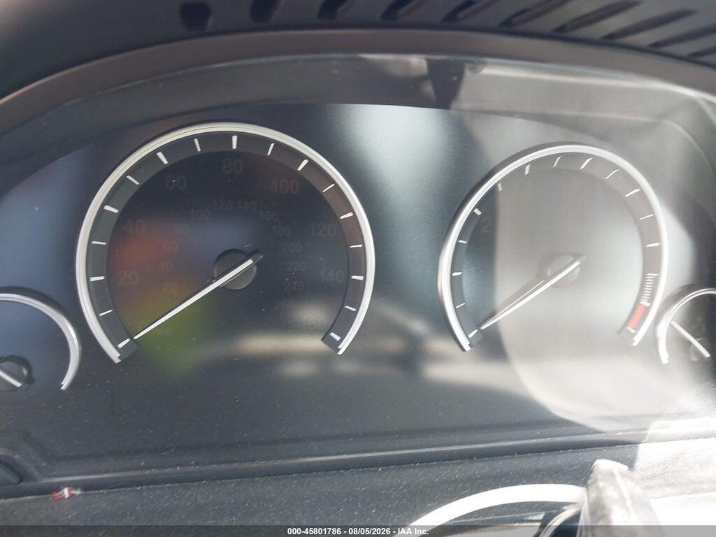 WBAKA4C55BC613167 2011 BMW 740I photo no. 7