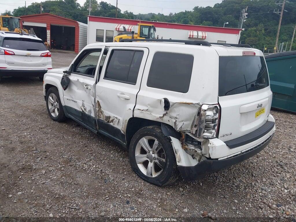 1J4NF1GB2BD282097 2011 JEEP PATRIOT photo no. 3