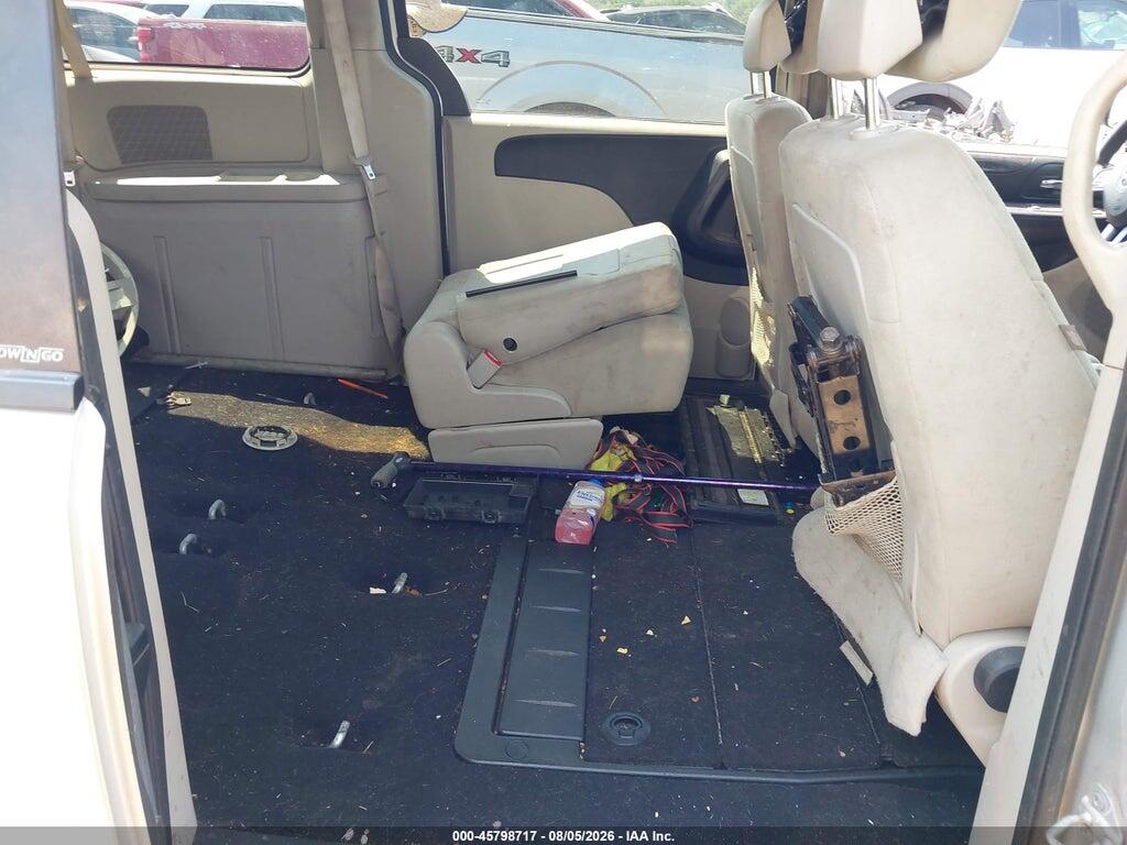2D4RN4DG7BR731575 2011 DODGE GRAND CARAVAN photo no. 8