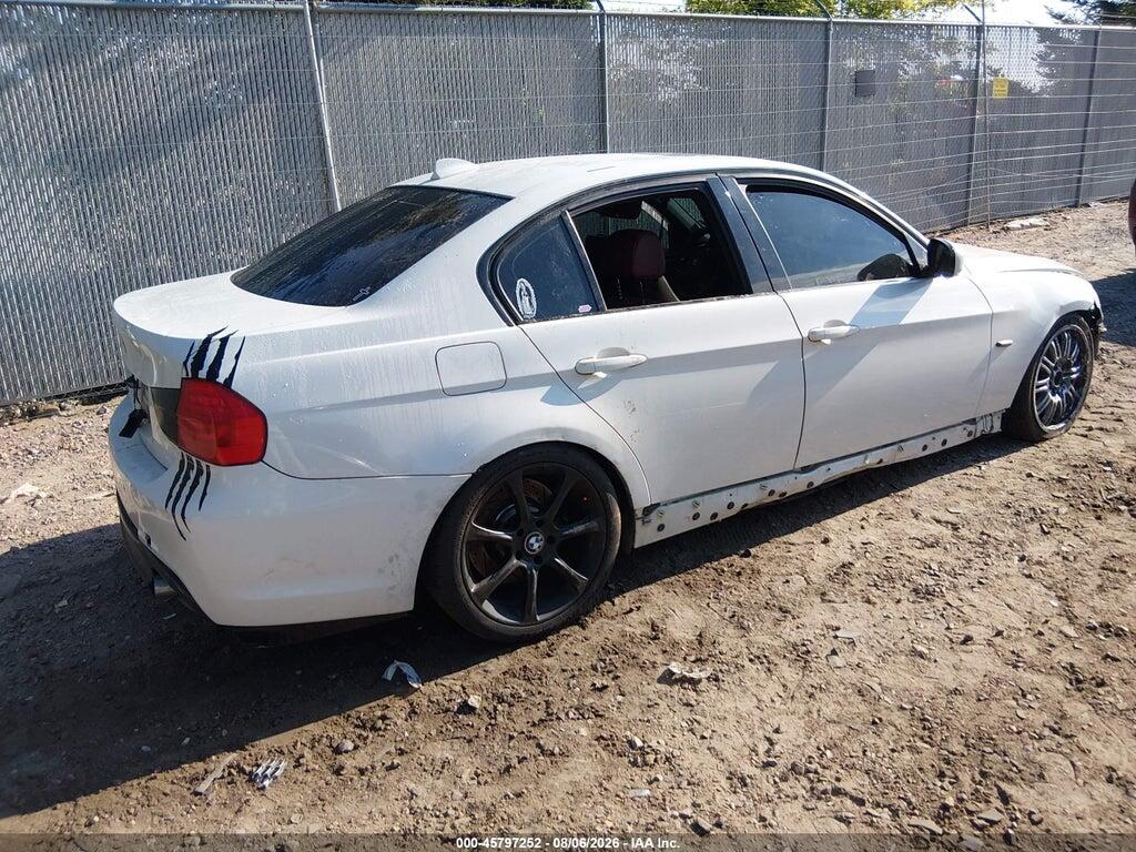 WBAPL5C53BA920239 2011 BMW 335I photo no. 4