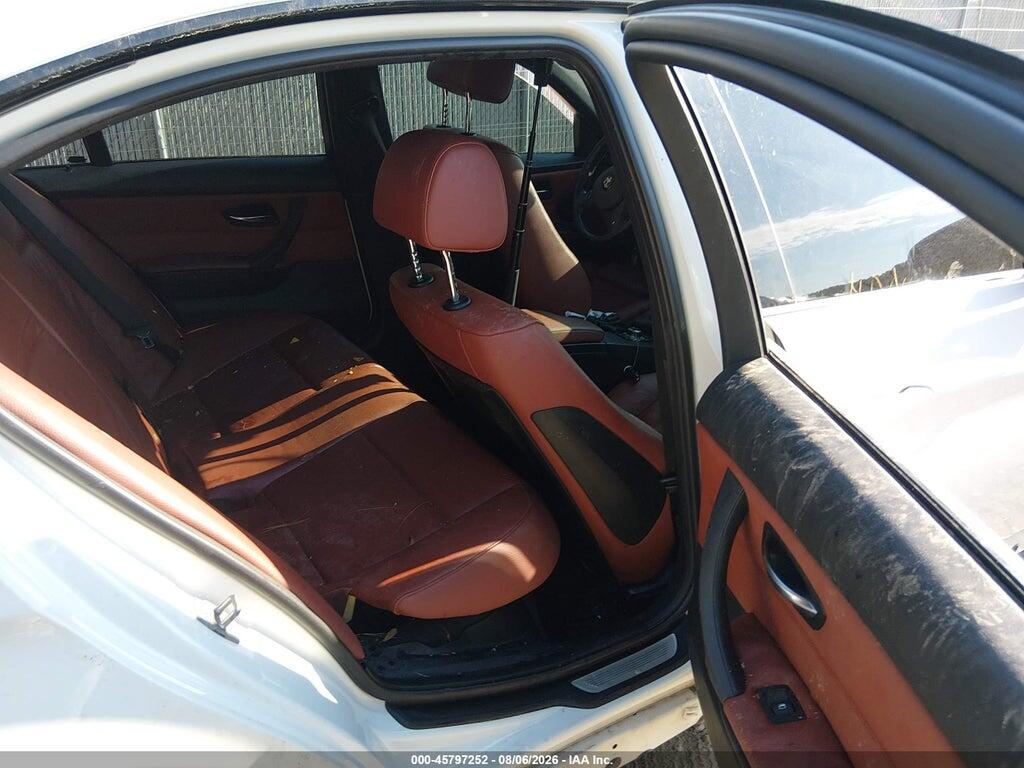 WBAPL5C53BA920239 2011 BMW 335I photo no. 8
