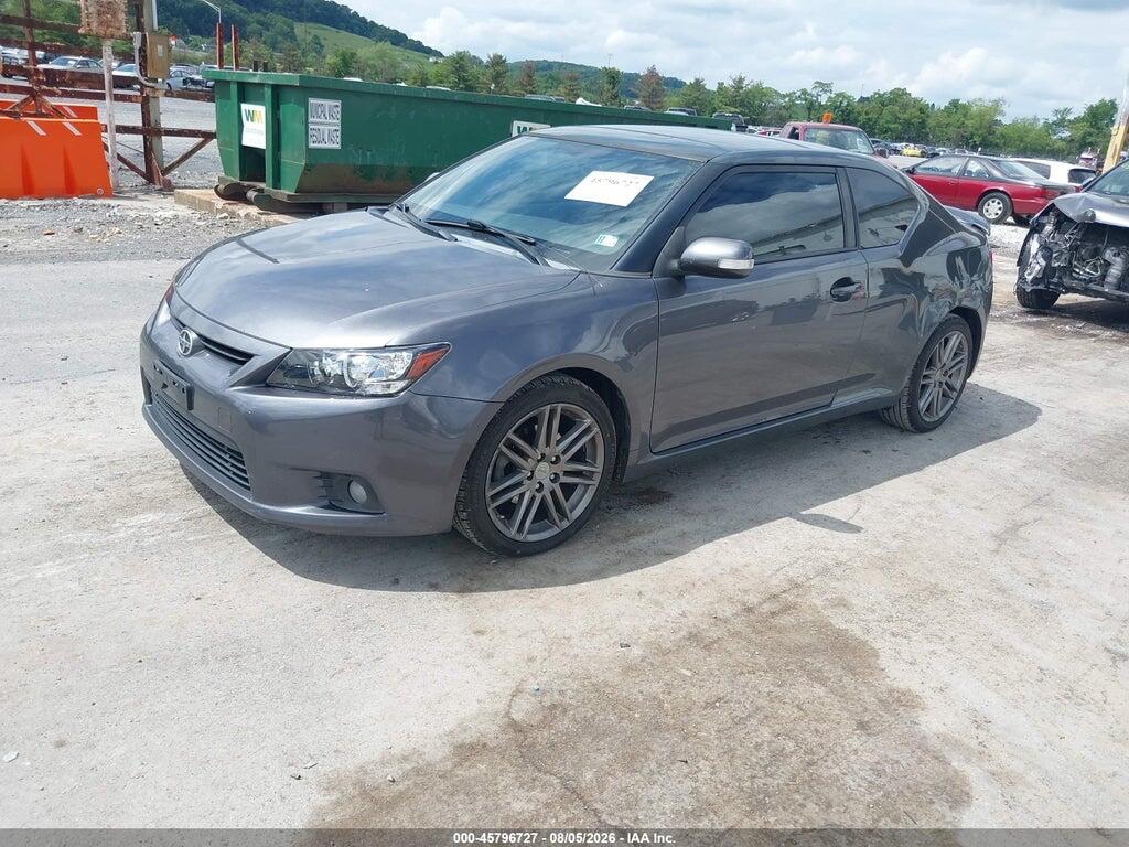 JTKJF5C75B3010915 2011 SCION TC photo no. 2