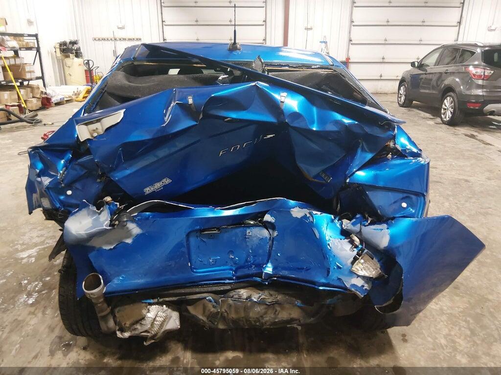 1FAHP3GN2BW190441 2011 FORD FOCUS photo no. 6