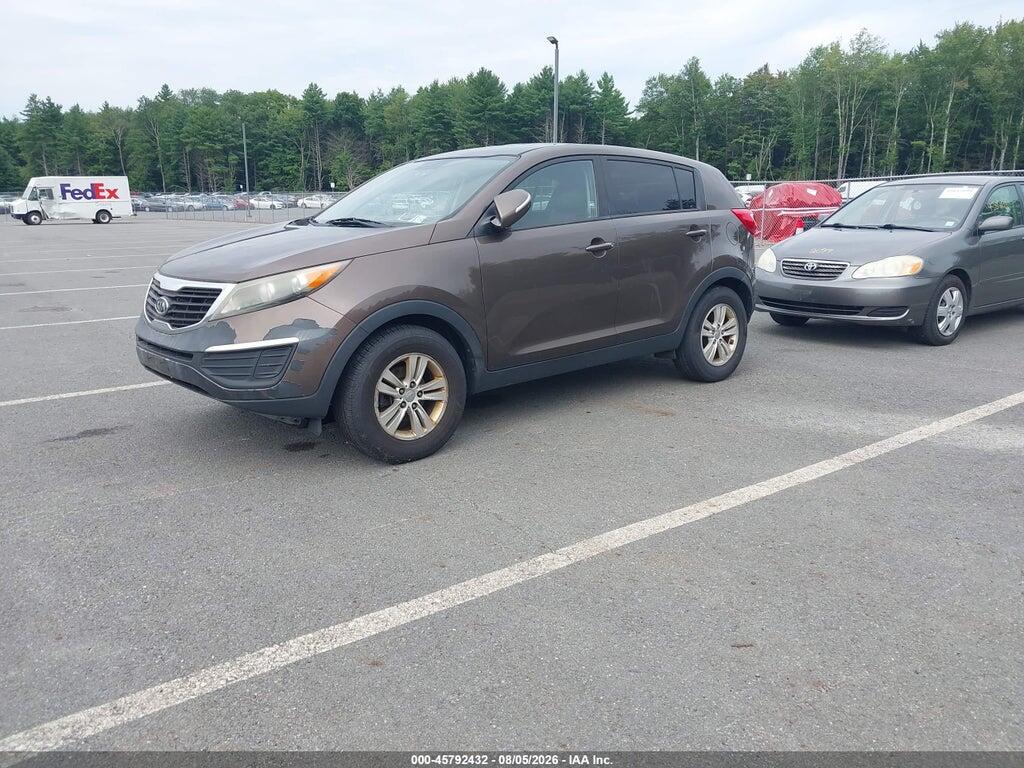 KNDPB3A24B7060366 2011 KIA SPORTAGE photo no. 2