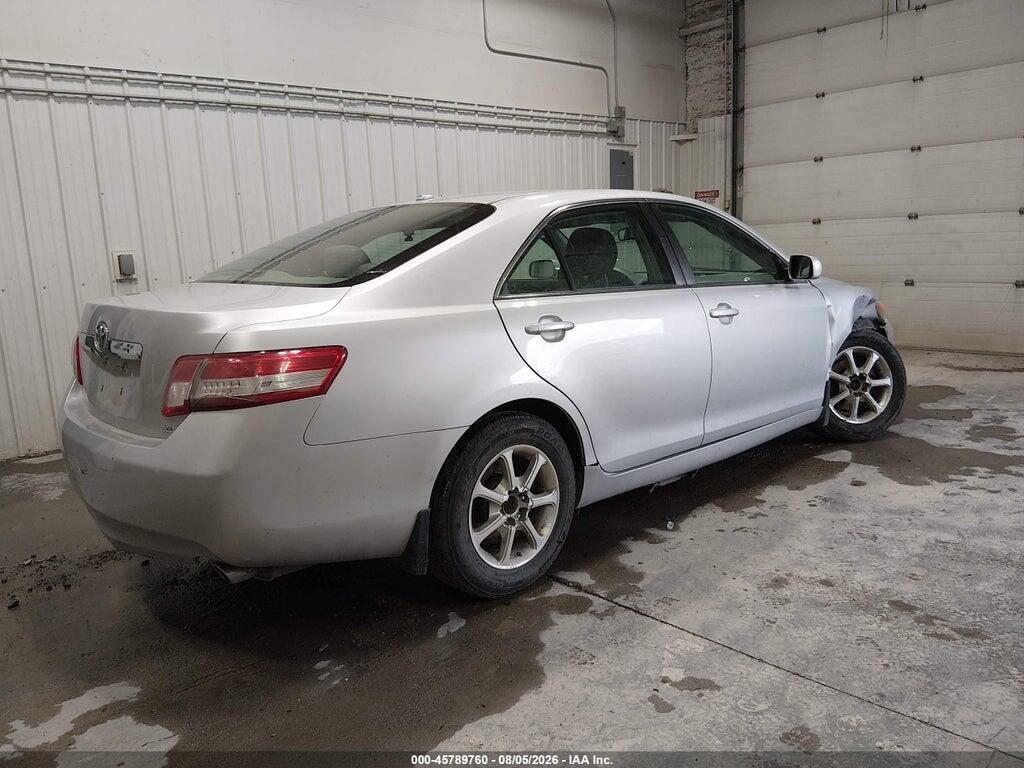 4T1BF3EK6BU633161 2011 TOYOTA CAMRY photo no. 4