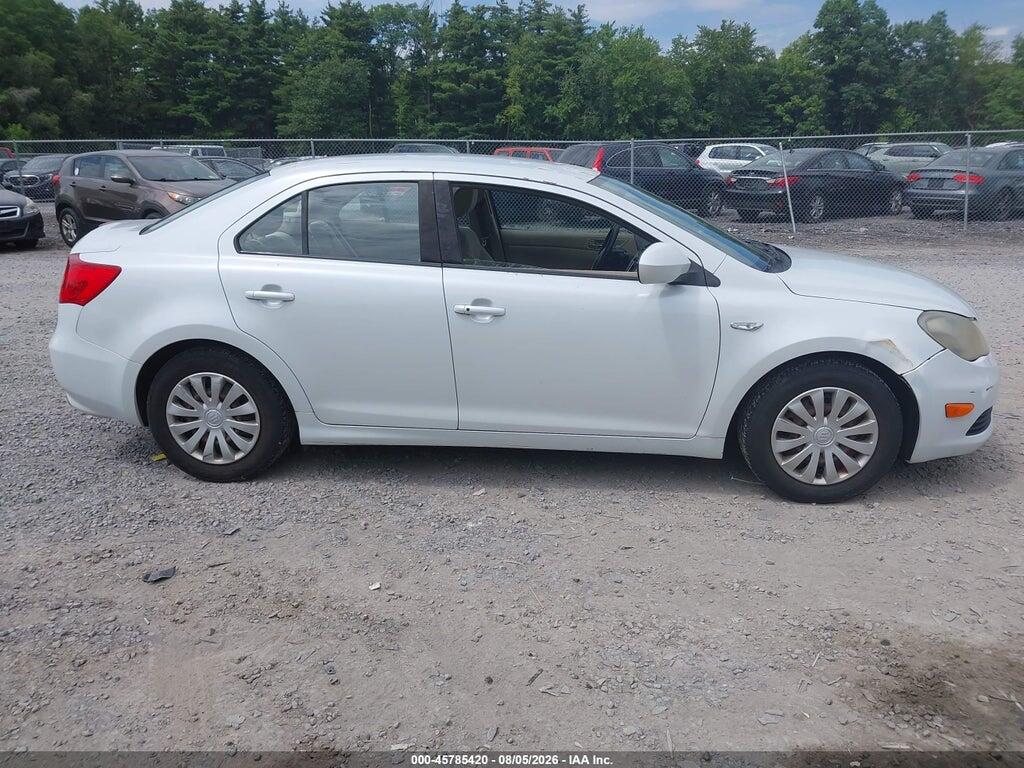 JS2RF9A11B6110062 2011 SUZUKI KIZASHI photo no. 5