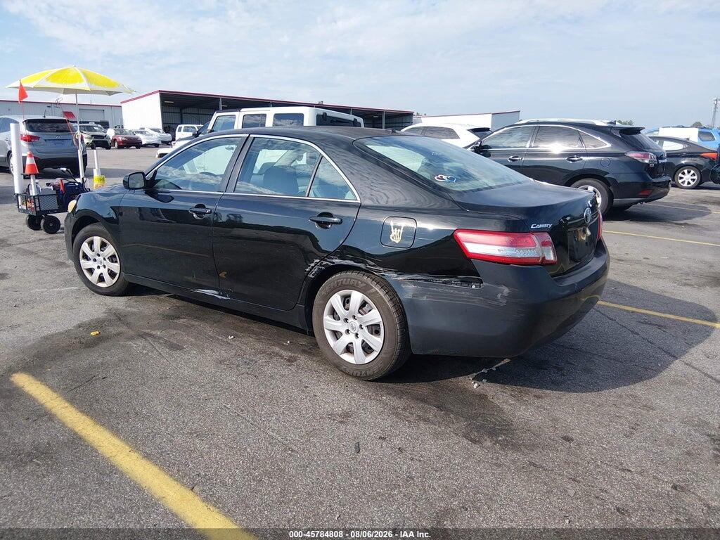 4T1BF3EK7BU154800 2011 TOYOTA CAMRY photo no. 3