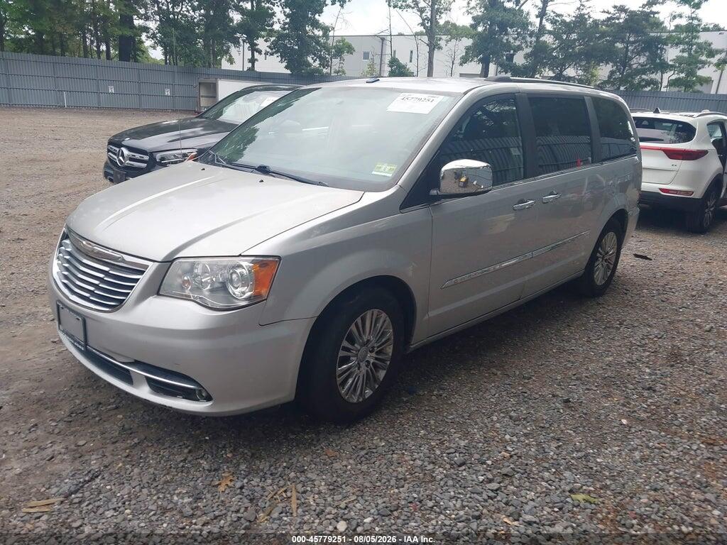 2A4RR6DG3BR800818 2011 CHRYSLER TOWN & COUNTRY photo no. 2