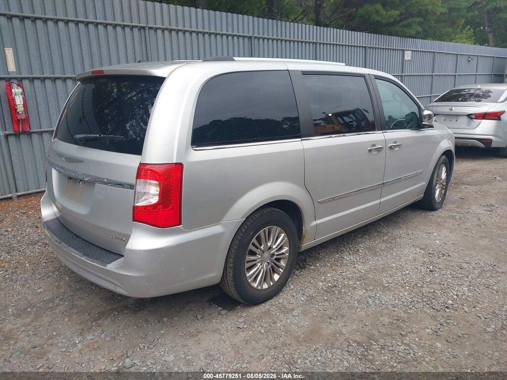 2A4RR6DG3BR800818 2011 CHRYSLER TOWN & COUNTRY photo no. 4